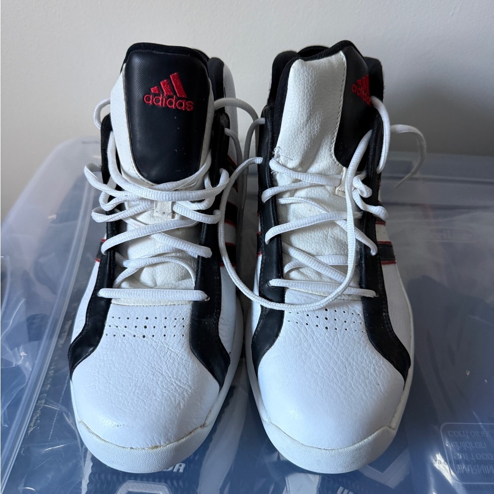 Vintage 2004 Adidas Pro Model Basketball shoe Men’s 11 in white /black /red - Picture 3 of 8